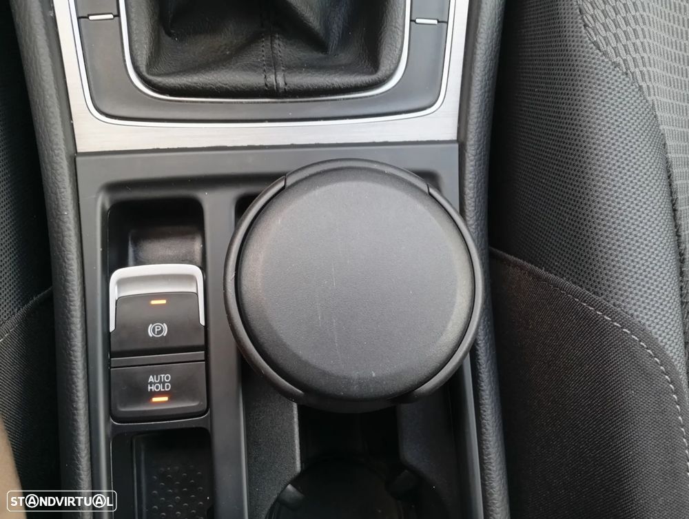 VW Golf Variant 1.6 TDi GPS Edition - 28