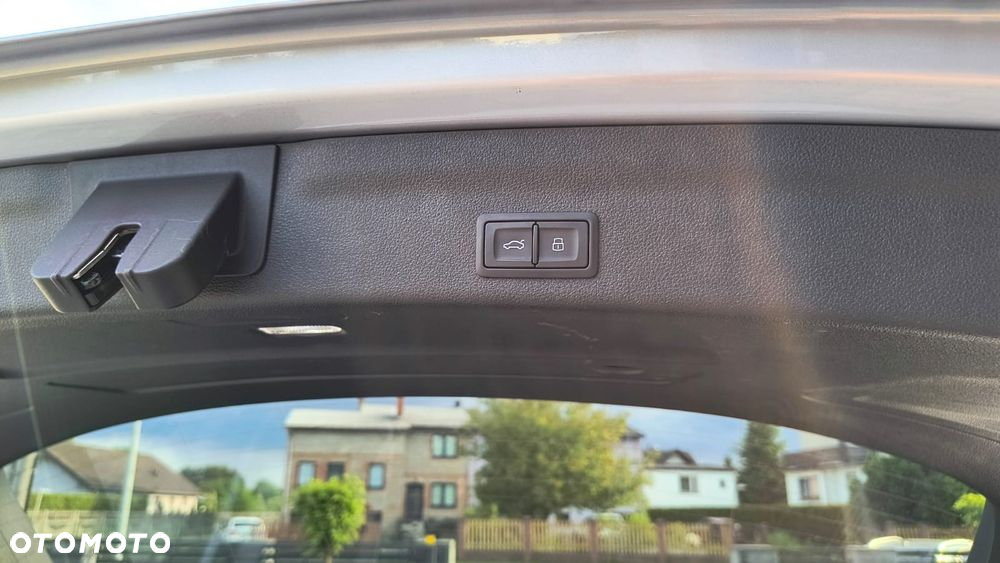 Audi A6 Avant 45 TDI quattro S tronic - 27
