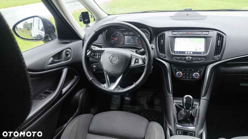 Opel Zafira - 7