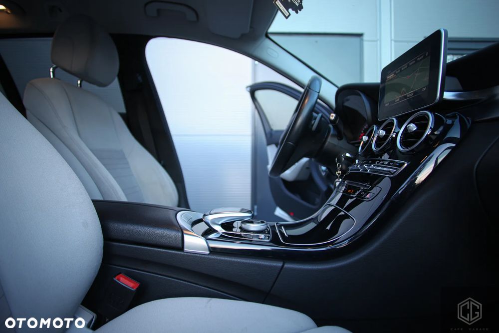 Mercedes-Benz Klasa C 200 (BlueTEC) d 7G-TRONIC - 28