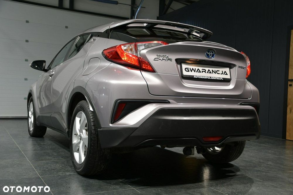 Toyota C-HR - 13
