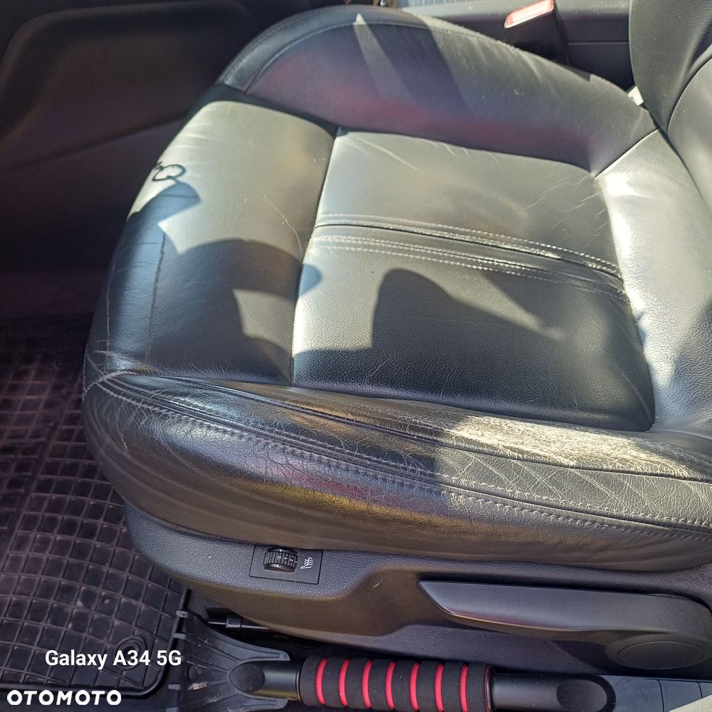 Peugeot 5008 2.0 HDi Premium + - 11