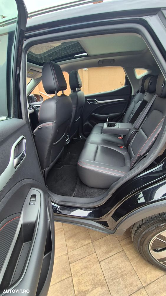 MG ZS EV Maximal Luxury - 16