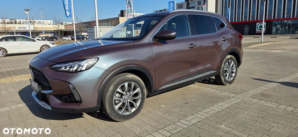 MG HS 1.5 T-GDI Excite DCT - 4