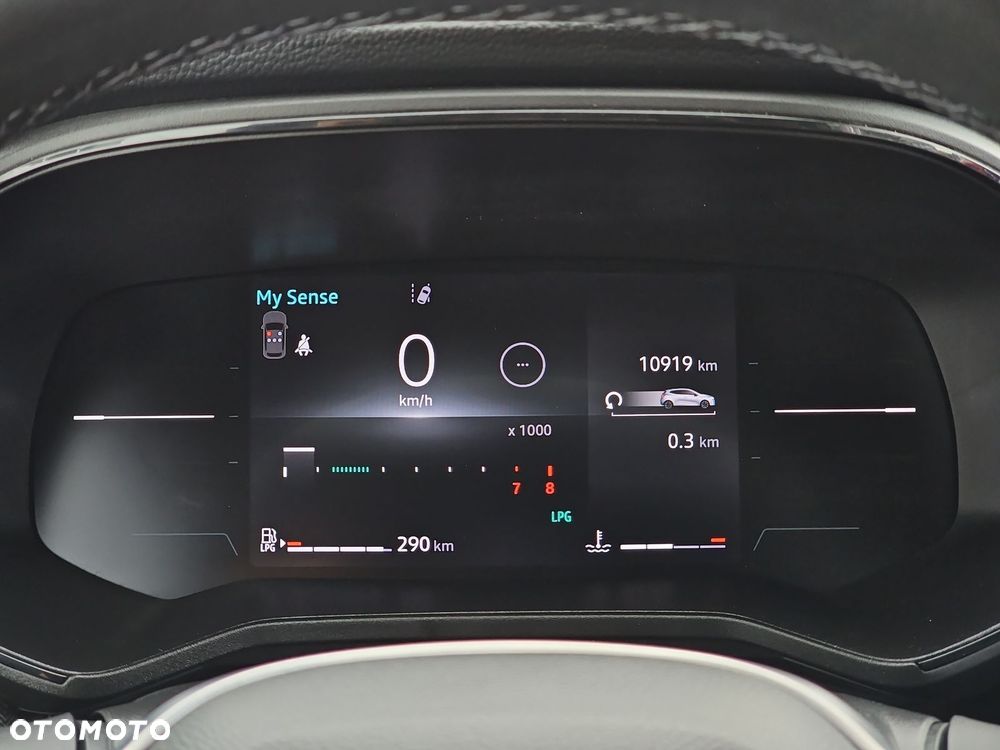 Renault Clio 1.0 TCe Techno - 12