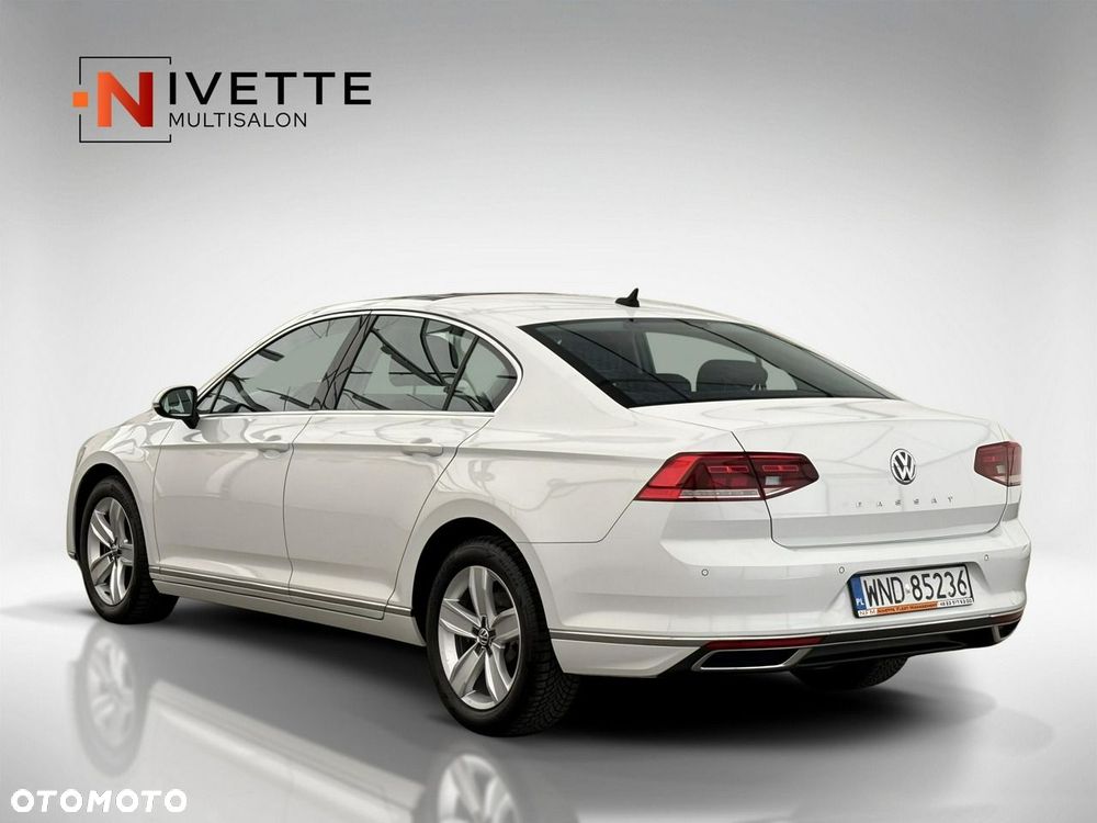Volkswagen Passat - 5