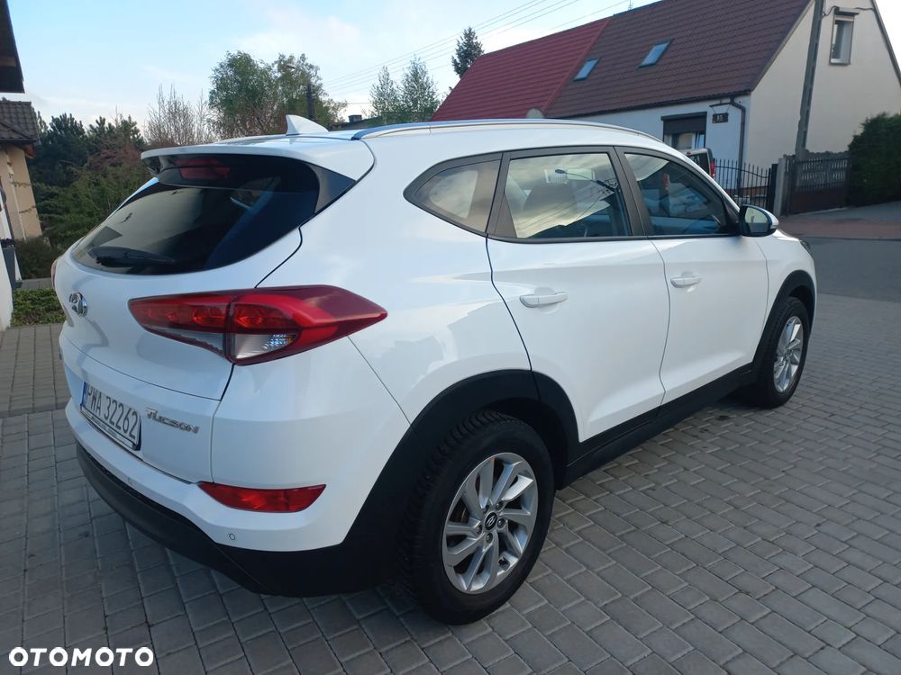 Hyundai Tucson blue 1.7 CRDi 2WD DCT Style - 16