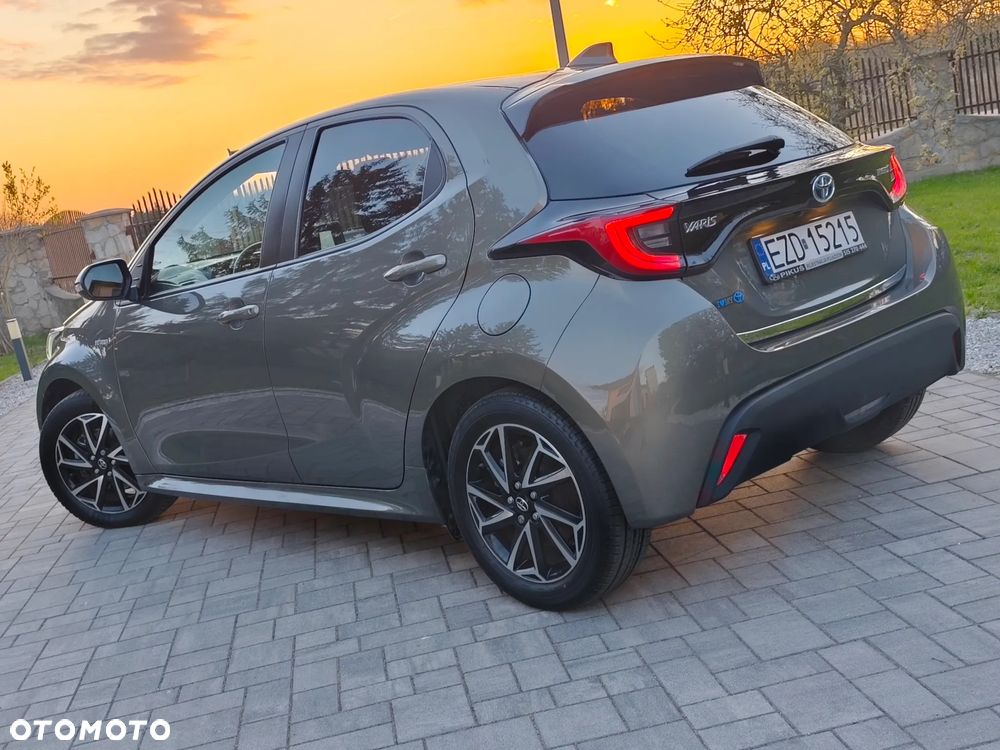 Toyota Yaris 116 1.5 VVT-i Business Edition - 9