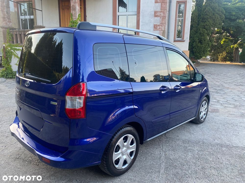 Ford Tourneo Courier 1.0 EcoBoost S&S Ambiente - 2