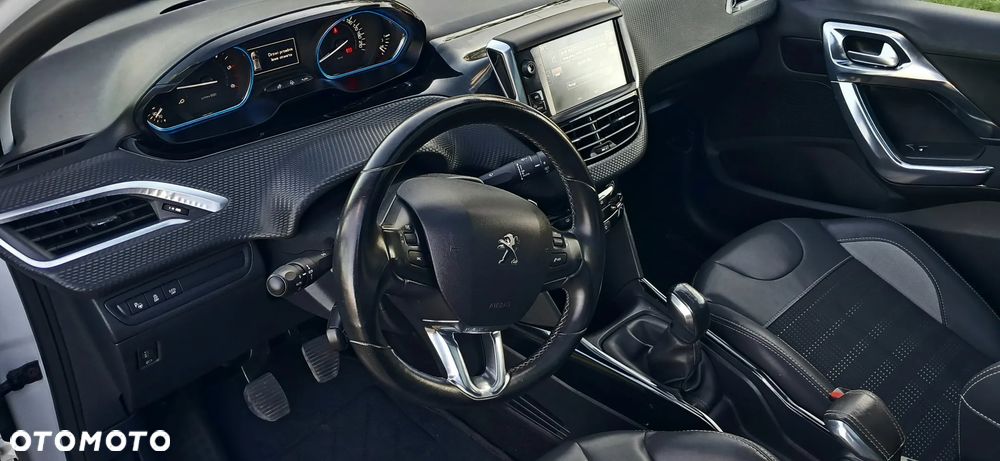 Peugeot 2008 BlueHDi 100 STOP & START Business-Line - 9