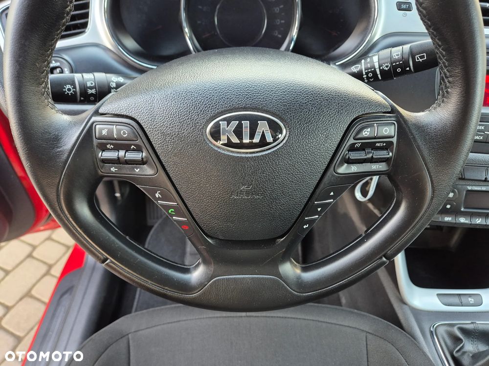 Kia Ceed Cee'd 1.6 GDI Business Line - 20