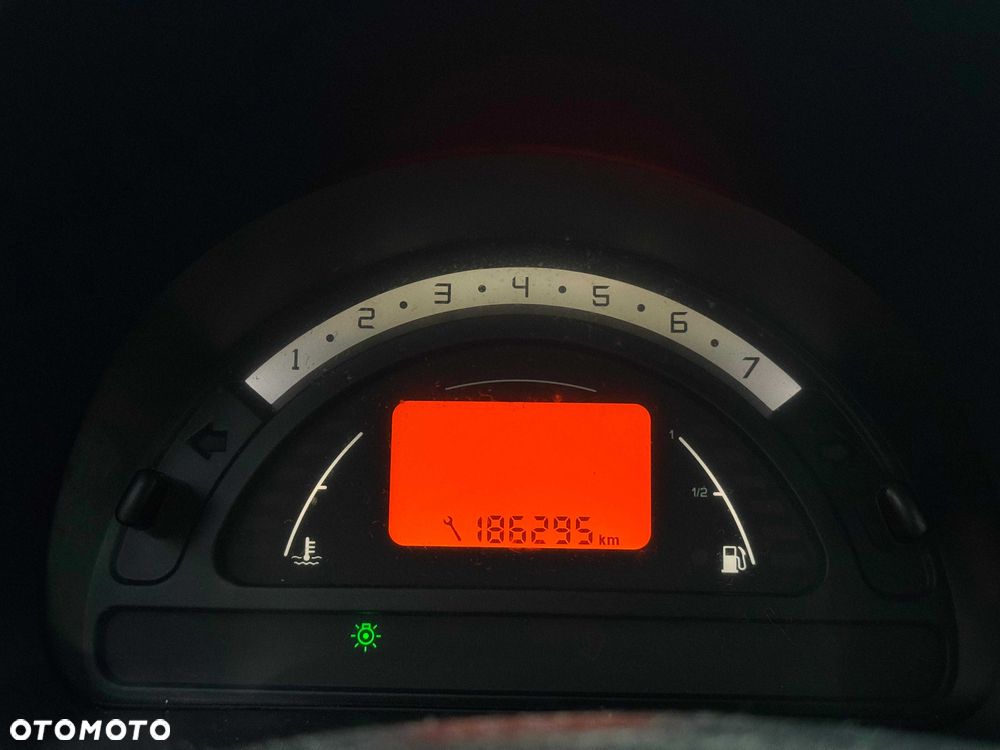 Citroën C2 - 8