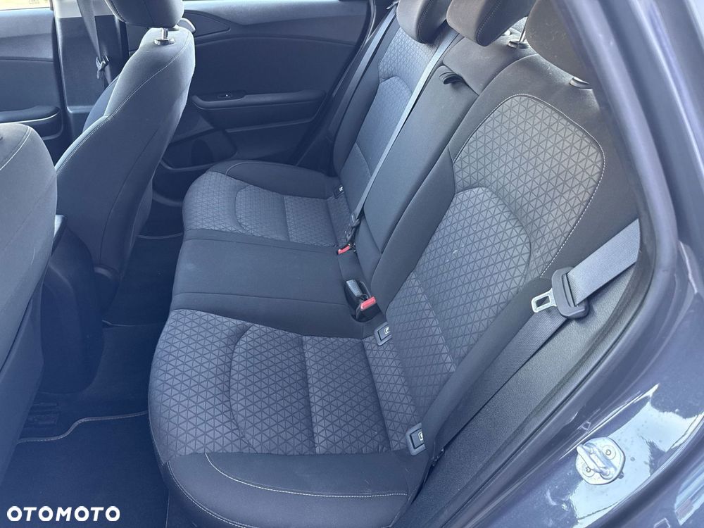 Kia Ceed - 22