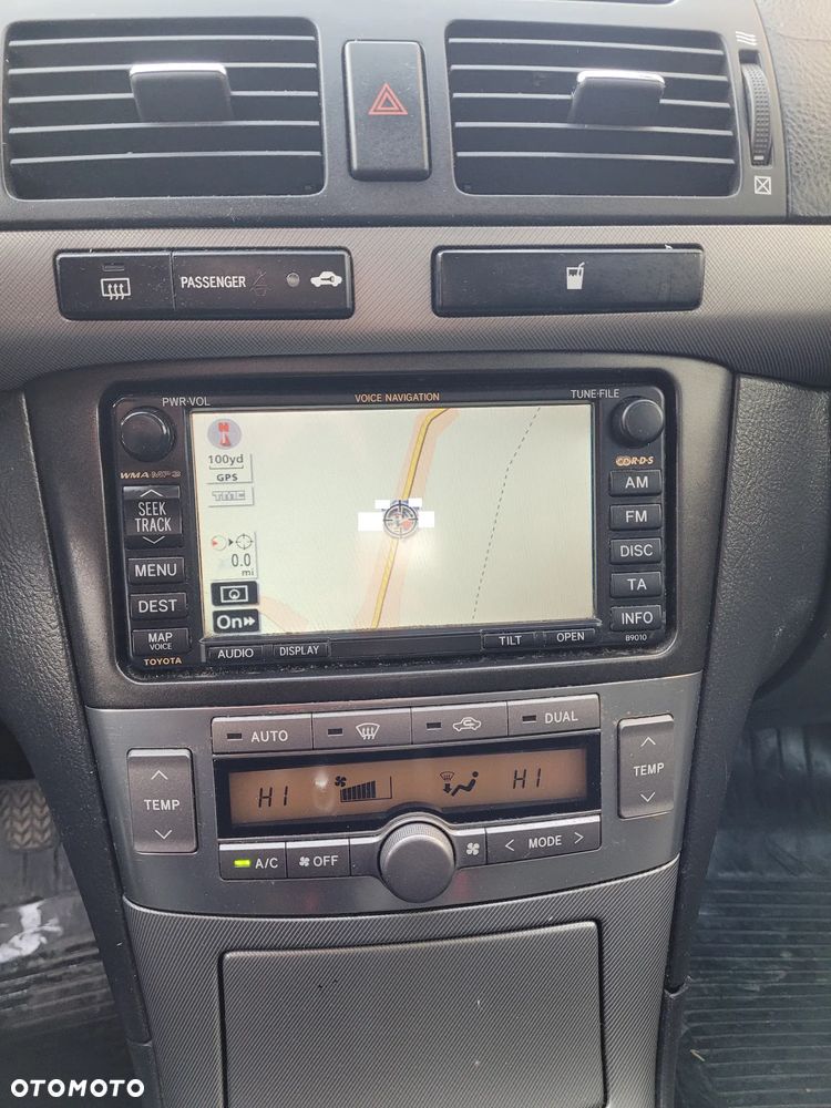 Toyota Avensis 1.8 VVT-i Combi - 10