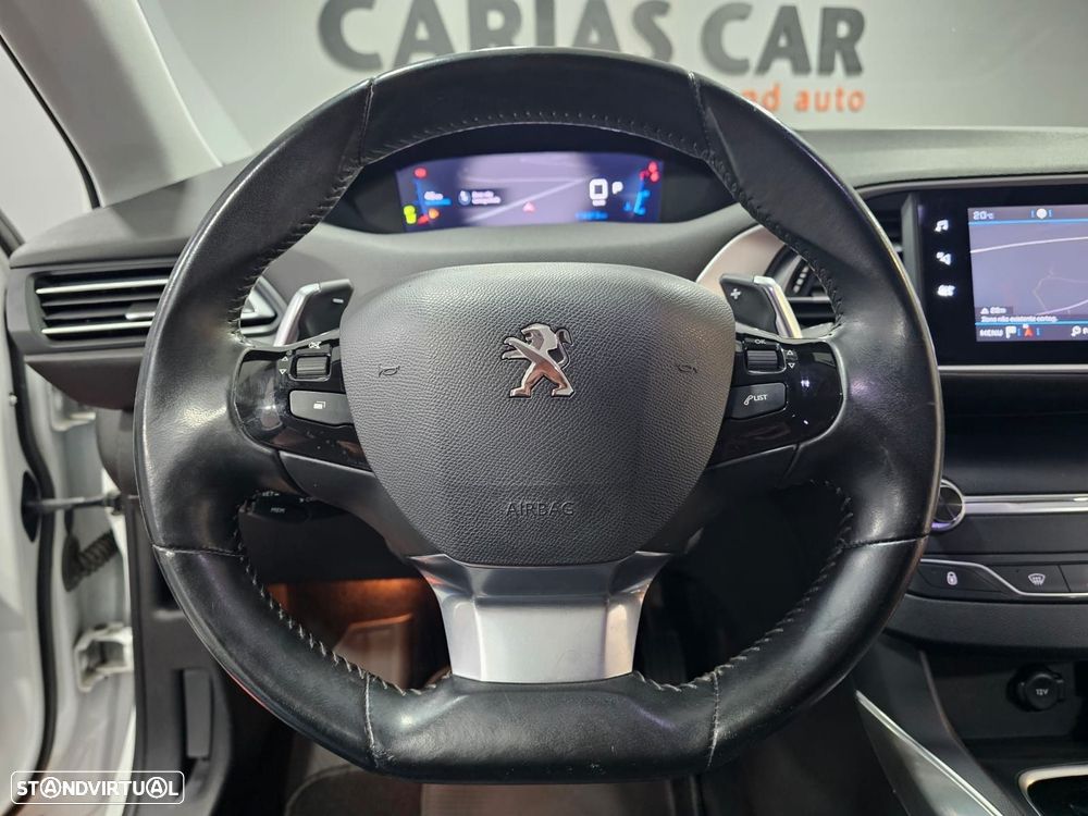 Peugeot 308 SW 1.2 PureTech Allure EAT8 - 15