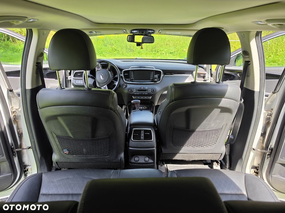 Kia Sorento - 5