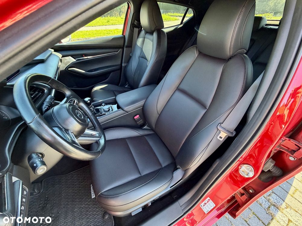 Mazda 3 SKYACTIV-G 2.0 M-Hybrid SELECTION - 31