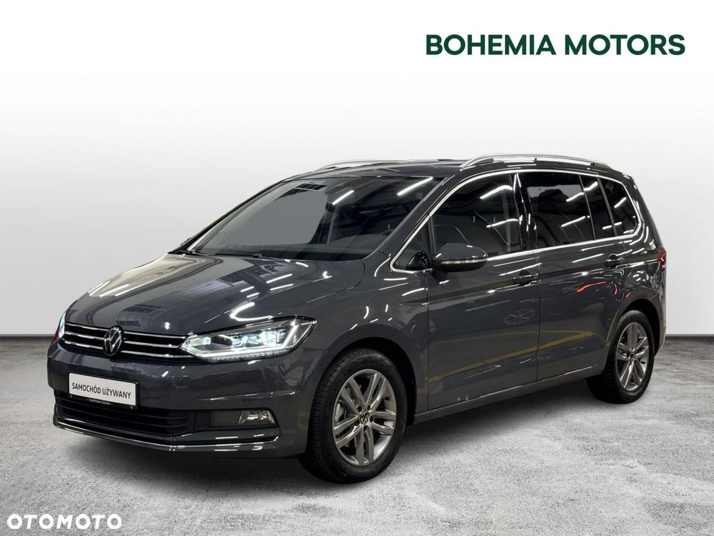 Volkswagen Touran - 1