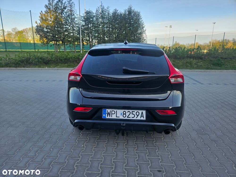 Volvo V40 D3 Inscription - 7