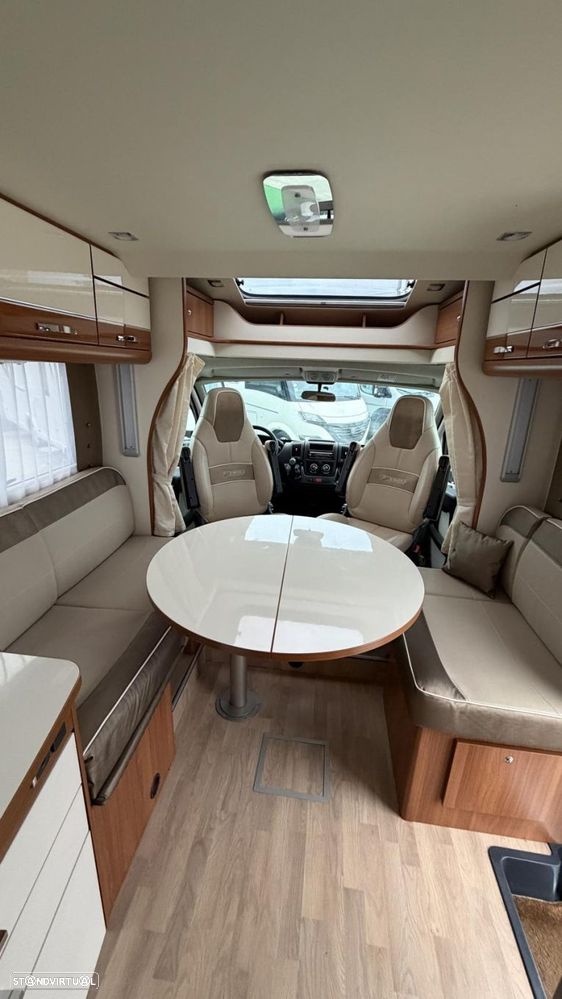 Fleurette Magister 74 LMF c.central e basculante - 53