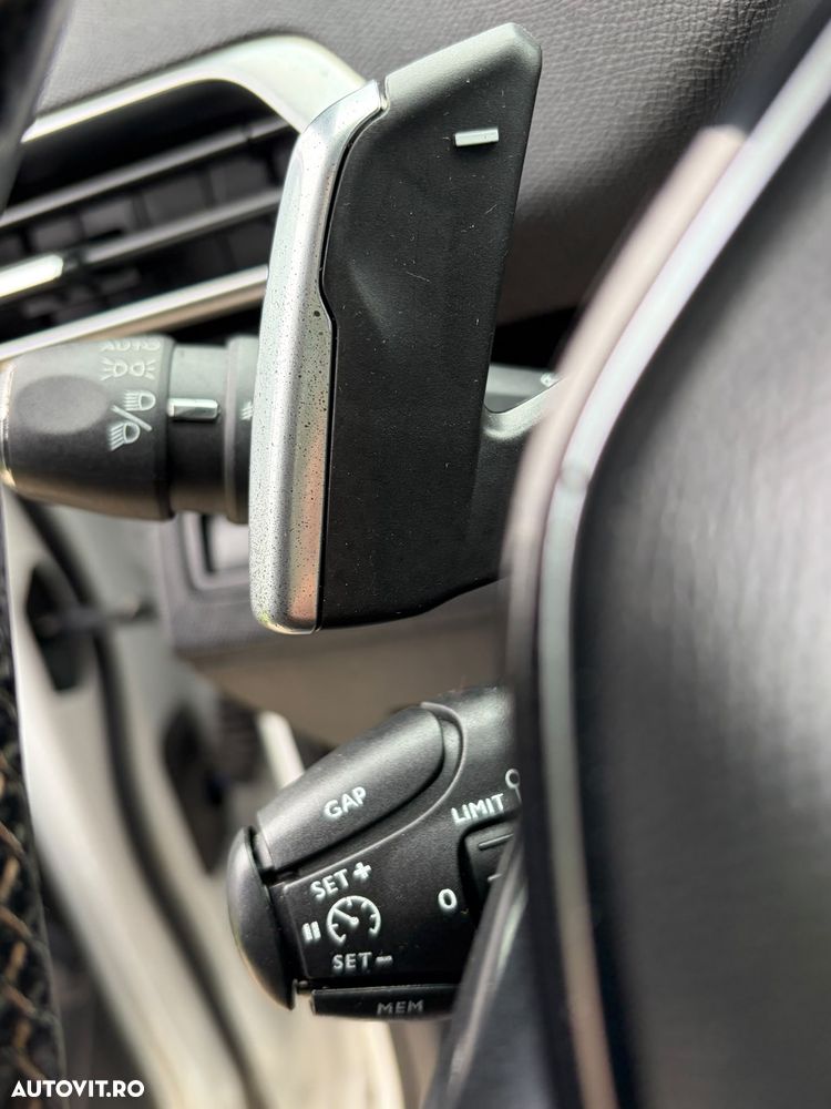 Peugeot 3008 BlueHDi 180 Stop & Start EAT6 GT - 20