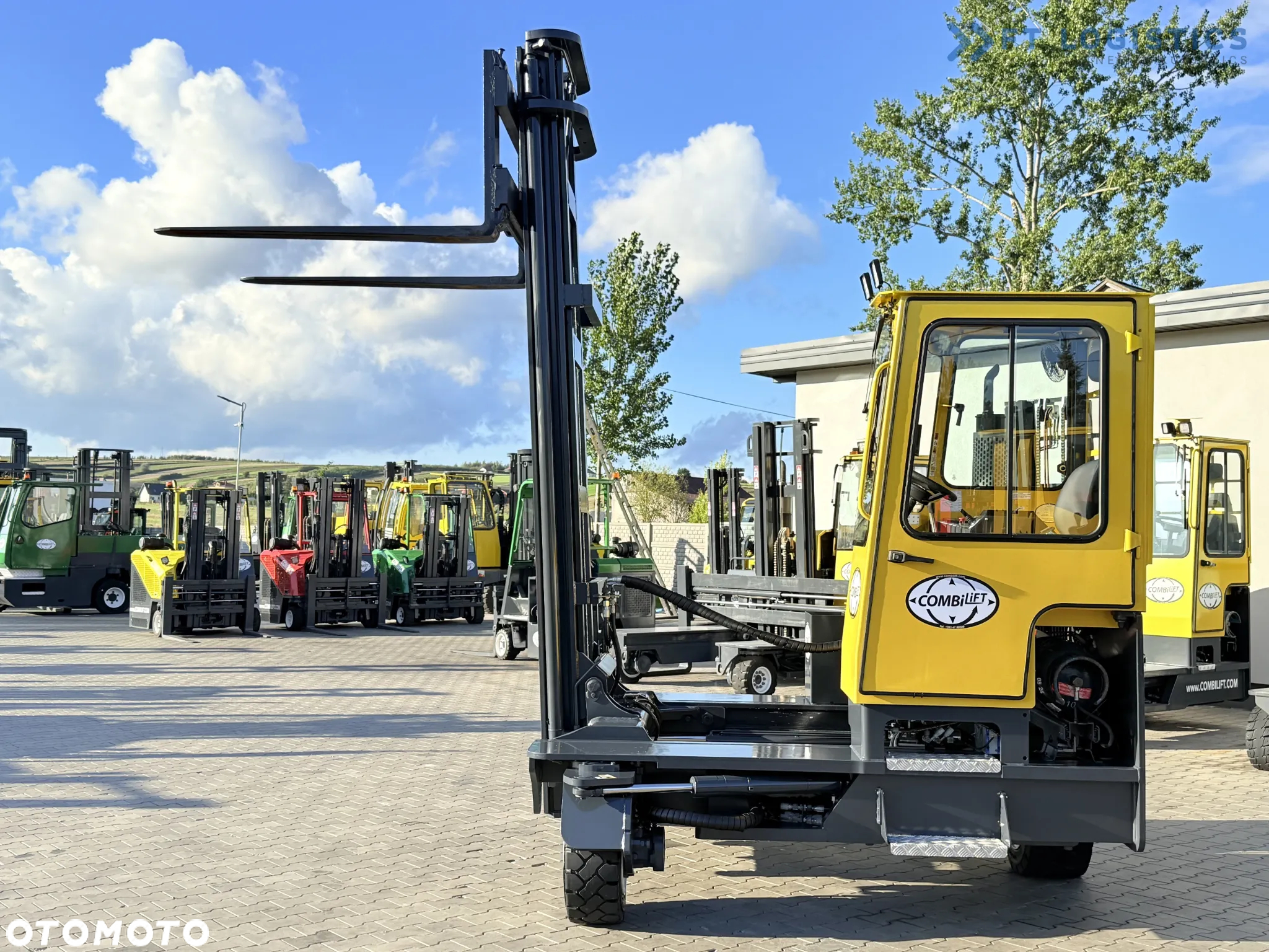 Combilift WÓZEK CZTEROKIERUNKOWY - WIELOKIERUNKOWY C5000XL / GAS / DUPLEX 6000MM /JEDYNE 3479 MOTOGODZIN /  PRZESUW WIDEŁ / PEŁNA KABINA / STAN IDEALNY / Szeroka oferta wózków czterokierunkowych i bocznych, dopasowanych do różnorodnych potrzeb i zastosowań - 40