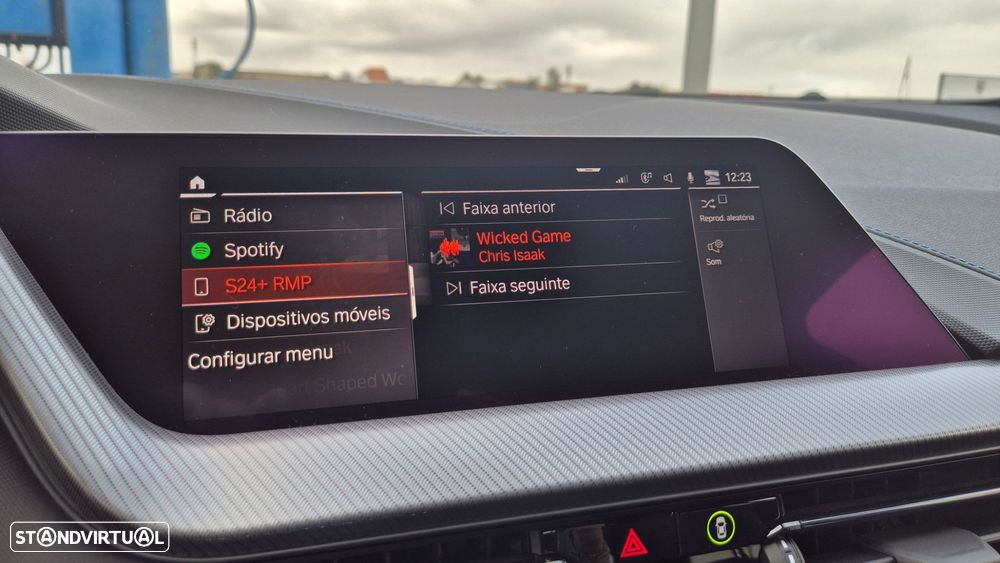 BMW 116 d Pack Desportivo M Auto - 41