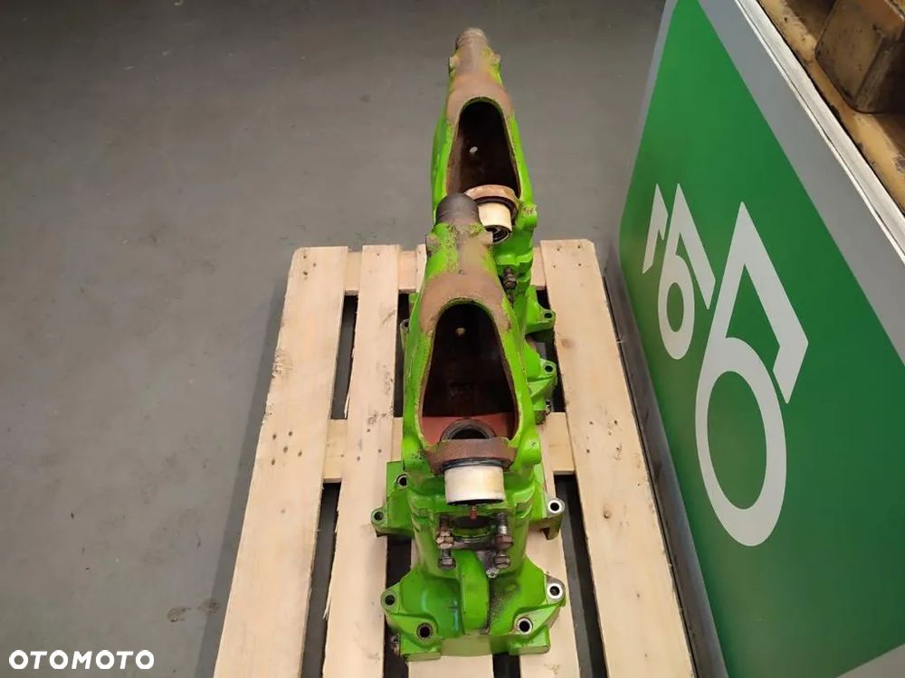 Pochwa Merlo Roto 38.16 - 3