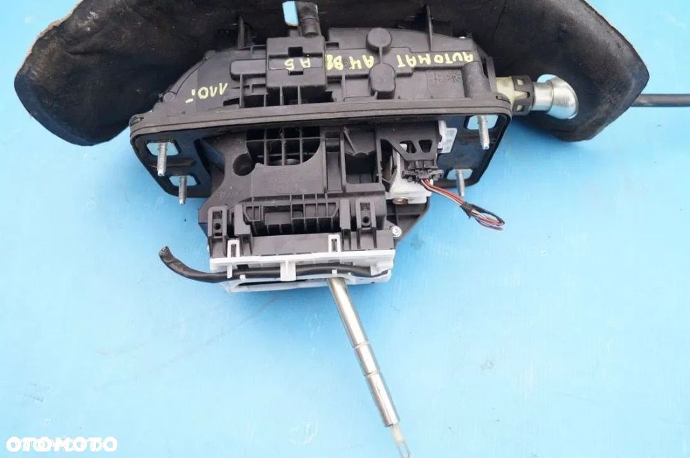 Lewarek mechanizm linka biegów Audi A4 B8 A5 8K1713041T - 3