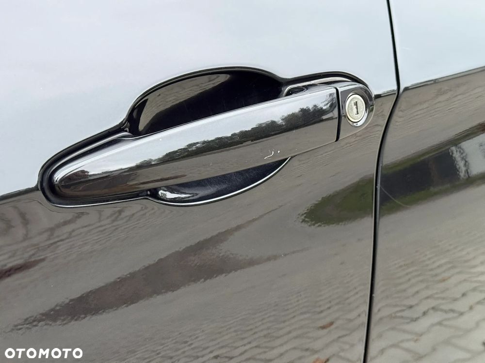BMW X1 xDrive20d Sport Line - 17