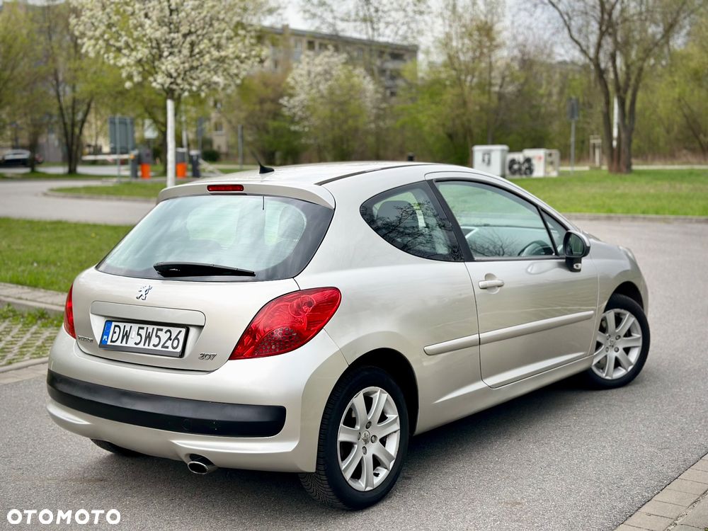 Peugeot 207 120 Sport - 4