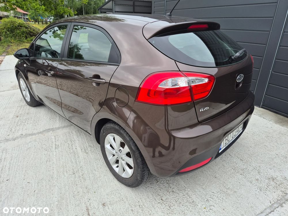 Kia Rio 1.2 M (klm) - 22
