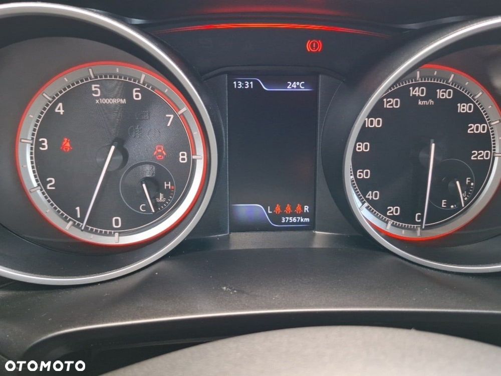 Suzuki Swift 1.2 Dualjet SHVS Premium Plus - 10