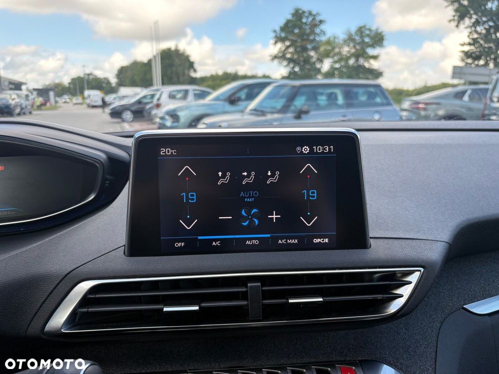 Peugeot 3008 1.2 PureTech mHEV Allure Pack S&S e-DCS6 - 14