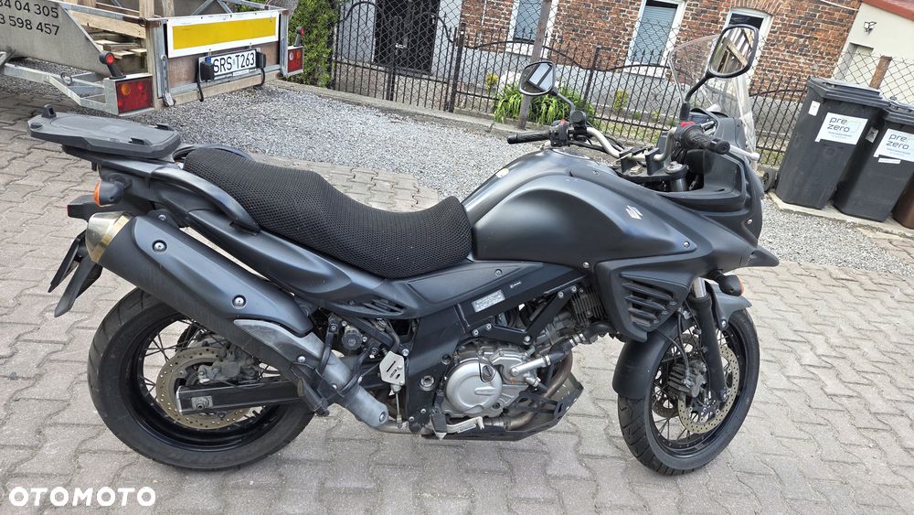Suzuki V-STROM - 4