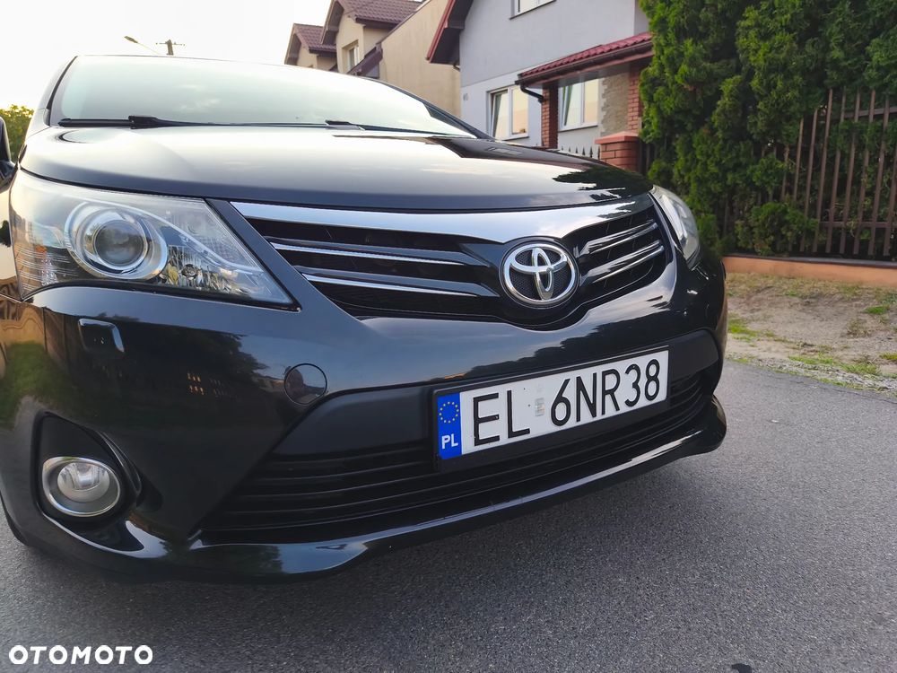 Toyota Avensis 1.8 Business Edition - 36
