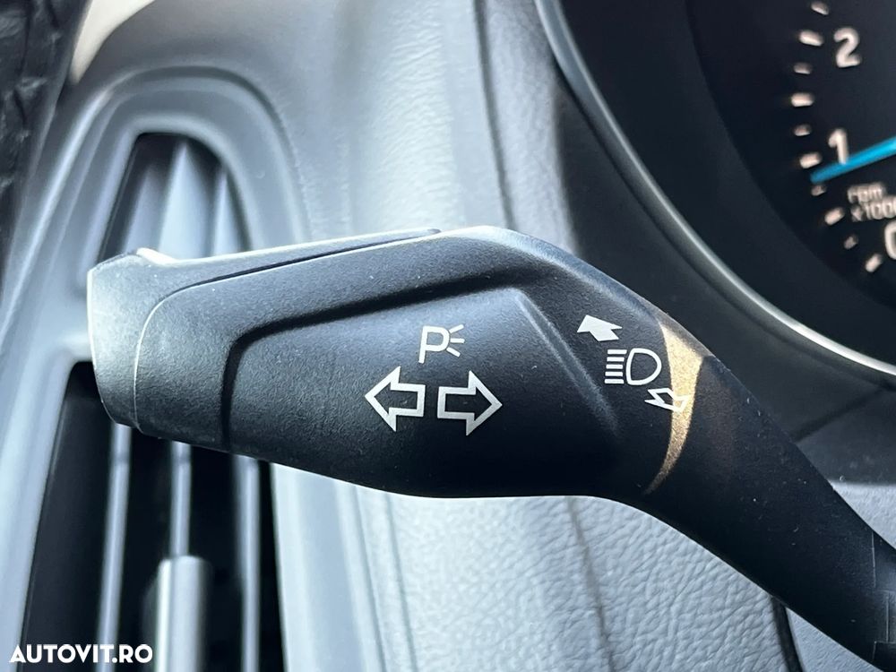 Ford Focus 1.0 EcoBoost Trend - 23