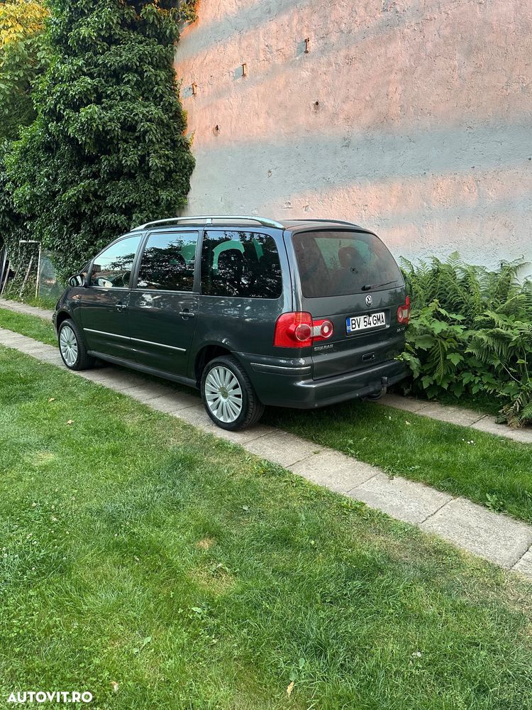 Volkswagen Sharan 2.0 TDI DPF Highline - 3