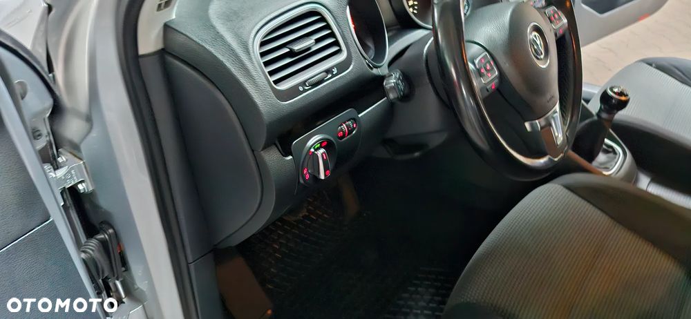 Volkswagen Golf VI 1.6 Highline - 17
