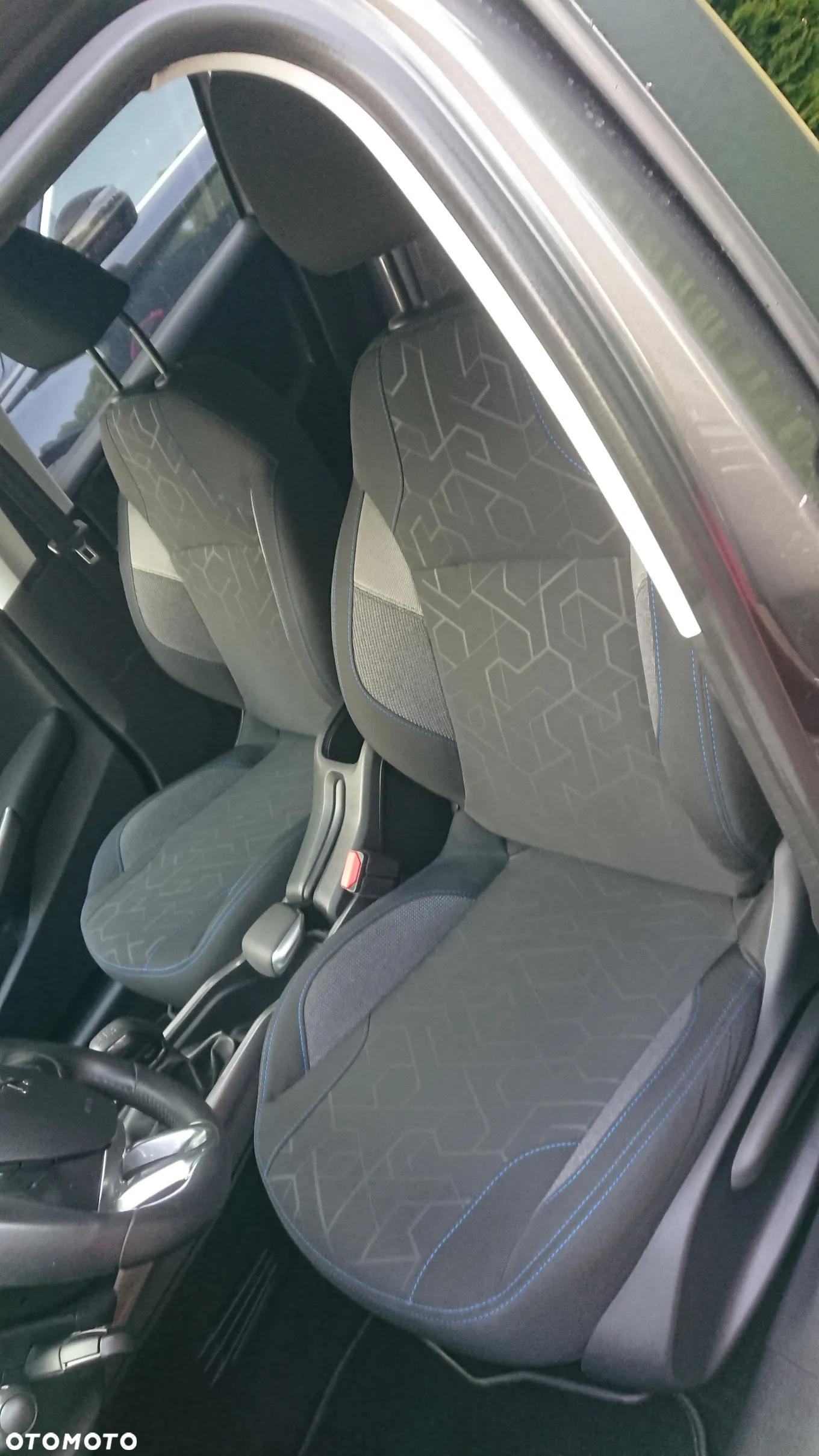 Peugeot 2008 - 31