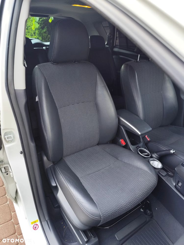 Toyota Verso 1.8 Premium EU5 7os - 16