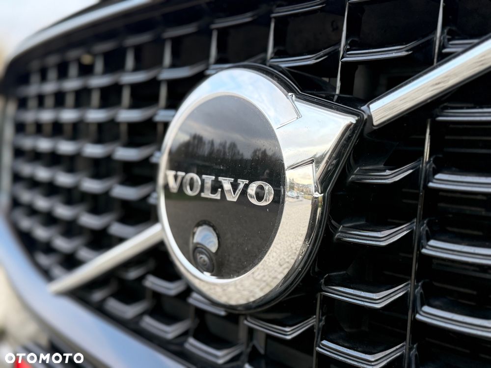 Volvo XC 60 B4 D AWD Geartronic RDesign - 34