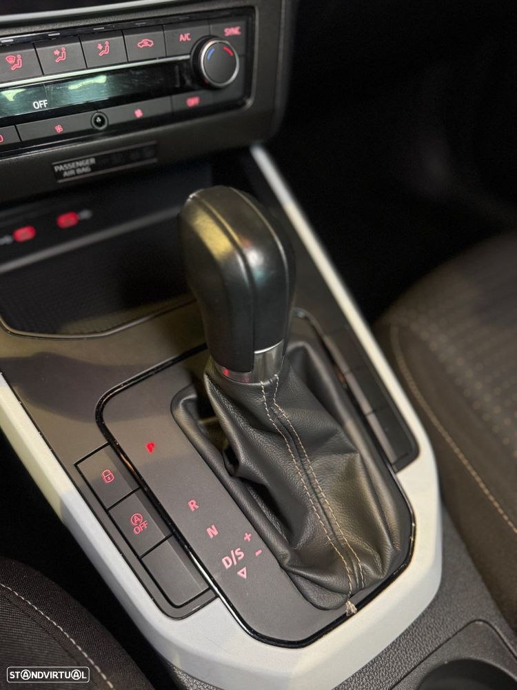 SEAT Arona 1.0 TSI Style DSG - 19