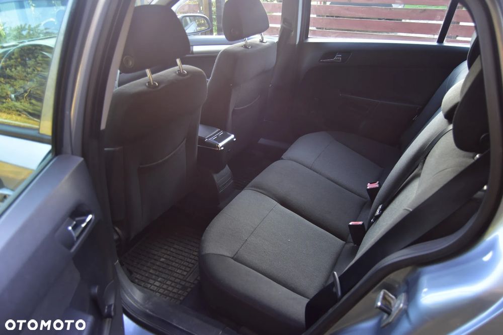 Opel Astra 1.8 Automatik - 13