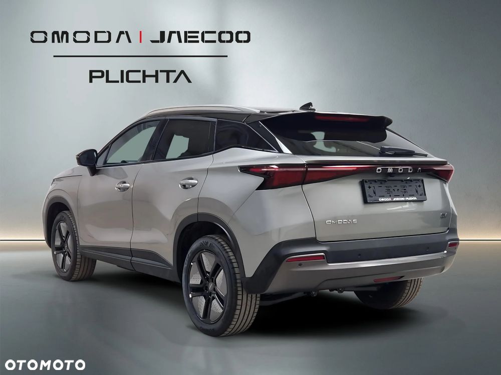 Omoda E5 - 4