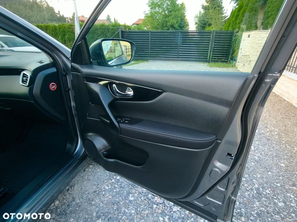 Nissan Qashqai 1.6 DIG-T 360 - 27