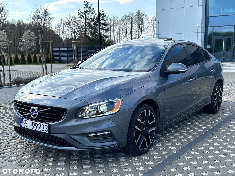 Volvo S60 T5 Drive-E Dynamic Edition (Momentum) - 15