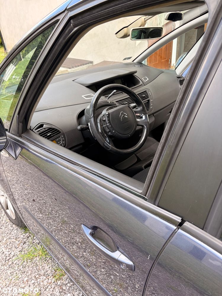 Citroën C4 Picasso ver-1-6-hdi-seduction-mcp - 3