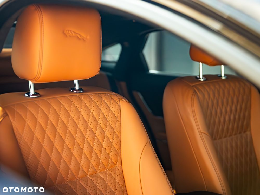 Jaguar XJ 3.0 V6 Kompressor AWD Portfolio - 19