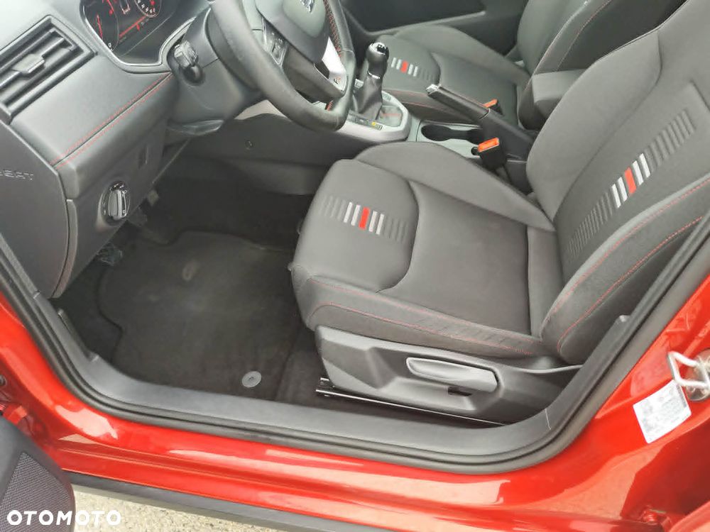 Seat Arona - 23